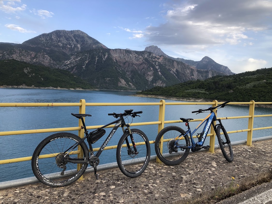 Вело турове и велосипеди под наем